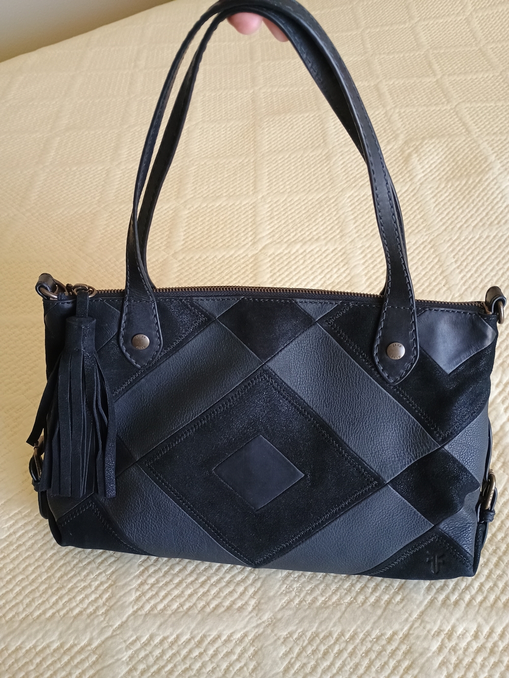 🆕 Frye Genuine Leather Handbag